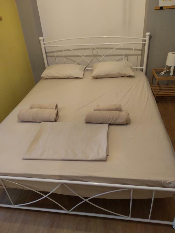 Acropolis Ermou Rooms At Plaka Atenas Exterior foto