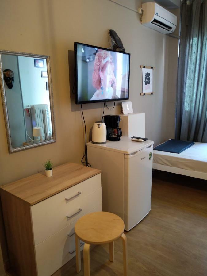 Acropolis Ermou Rooms At Plaka Atenas Exterior foto